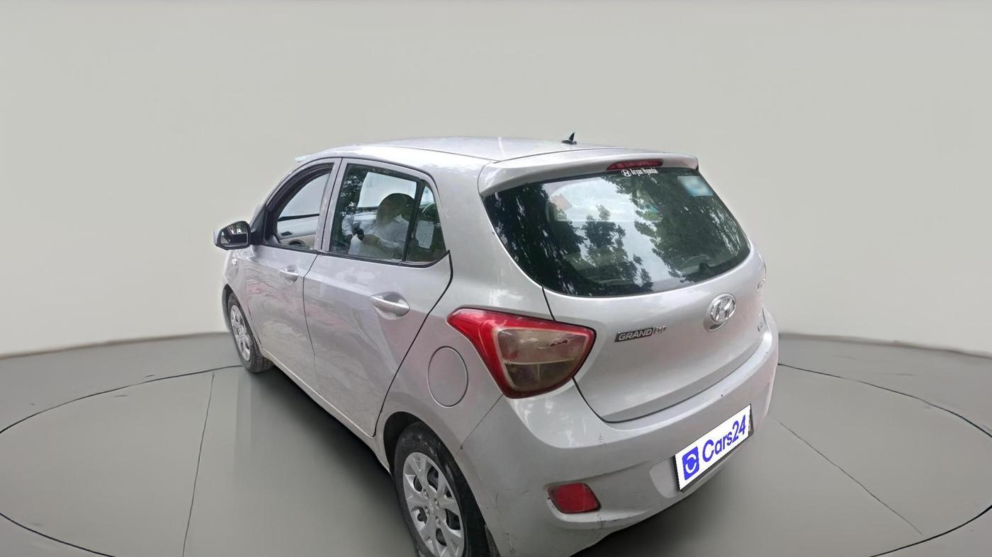 2016 Hyundai Grand i10 MAGNA 1.2 KAPPA VTVT, Petrol, Manual, 1,05,408 km, exterior