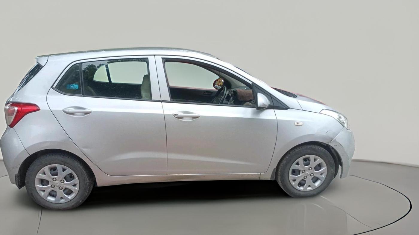 2016 Hyundai Grand i10 MAGNA 1.2 KAPPA VTVT, Petrol, Manual, 1,05,408 km, exterior