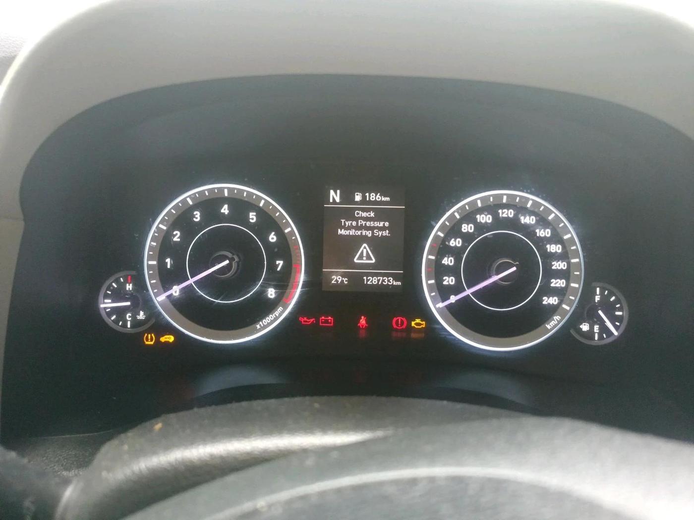 2022 Hyundai Creta S IMT 1.5 PETROL, Petrol, Manual, 1,28,733 km, interior