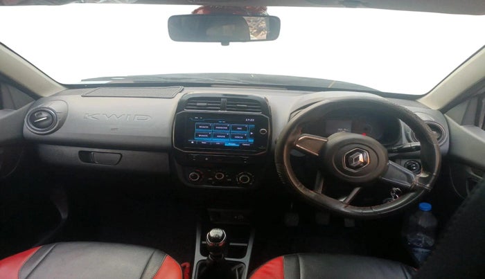2021 Renault Kwid RXT 1.0 (O), Petrol, Manual, 36,619 km, interior