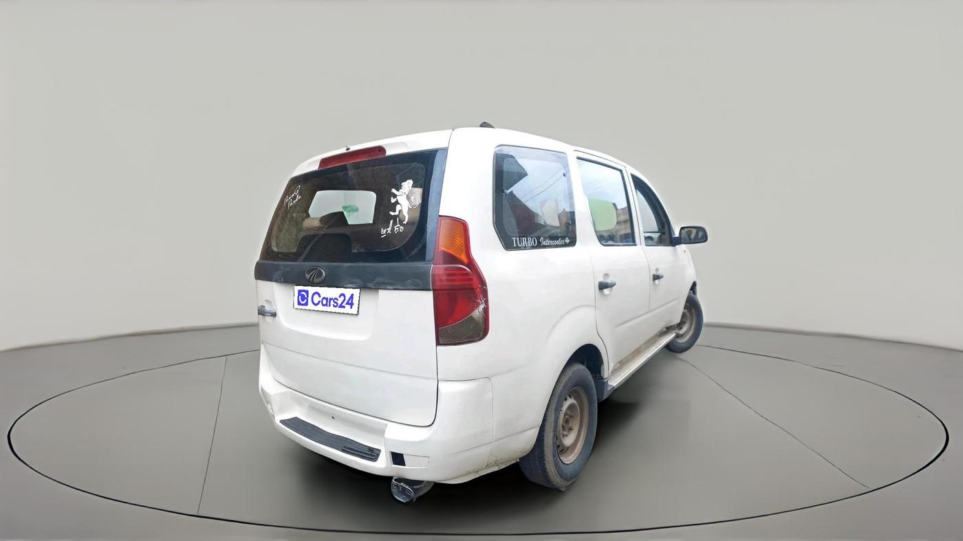 2011 Mahindra Xylo E4 BS-III, Diesel, Manual, 90,982 km, exterior