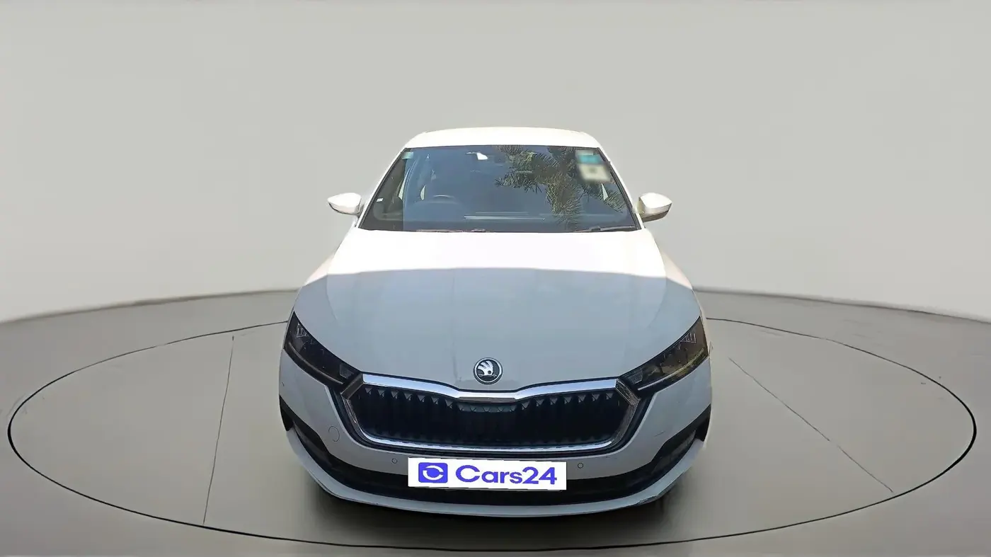 2022 Skoda Octavia STYLE 2.0, Petrol, Automatic, 38,859 km, exterior