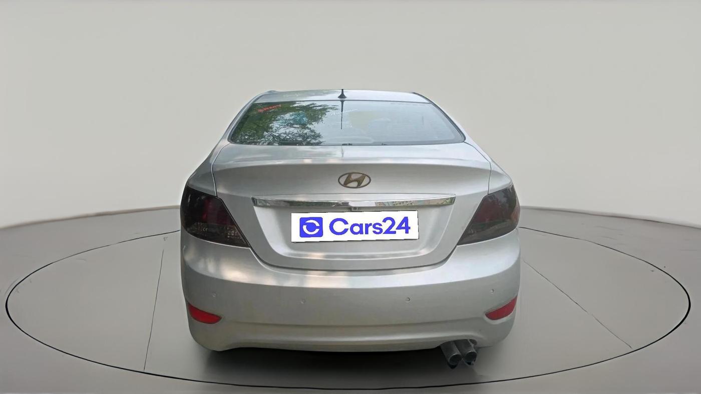 2013 Hyundai Verna FLUIDIC 1.6 CRDI SX OPT, Diesel, Manual, 1,07,927 km, exterior