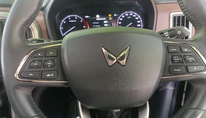 2025 Mahindra SCORPIO-N Z8 L DIESEL AT 2WD 7 STR, Diesel, Automatic, 8,491 km, interior