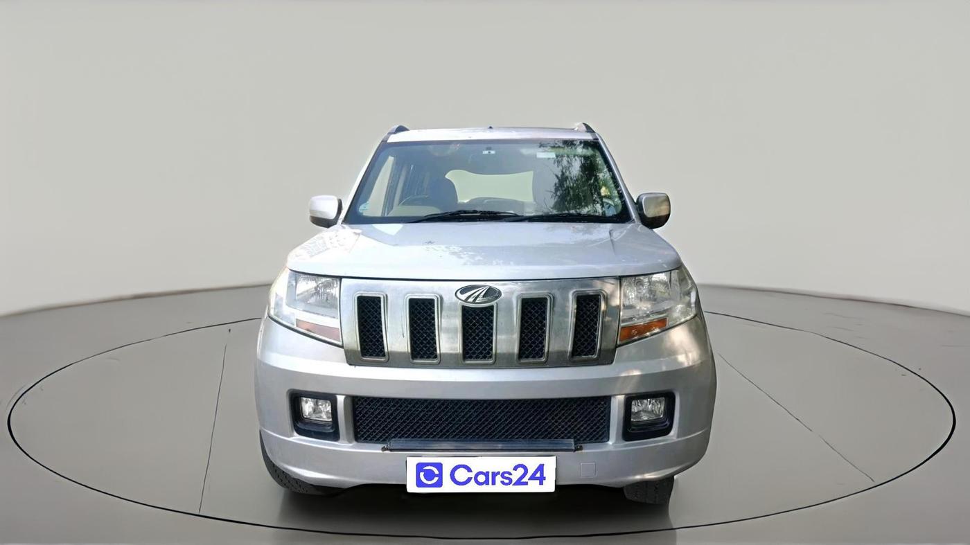 2016 Mahindra TUV300 T6 PLUS, Diesel, Manual, 98,472 km, exterior