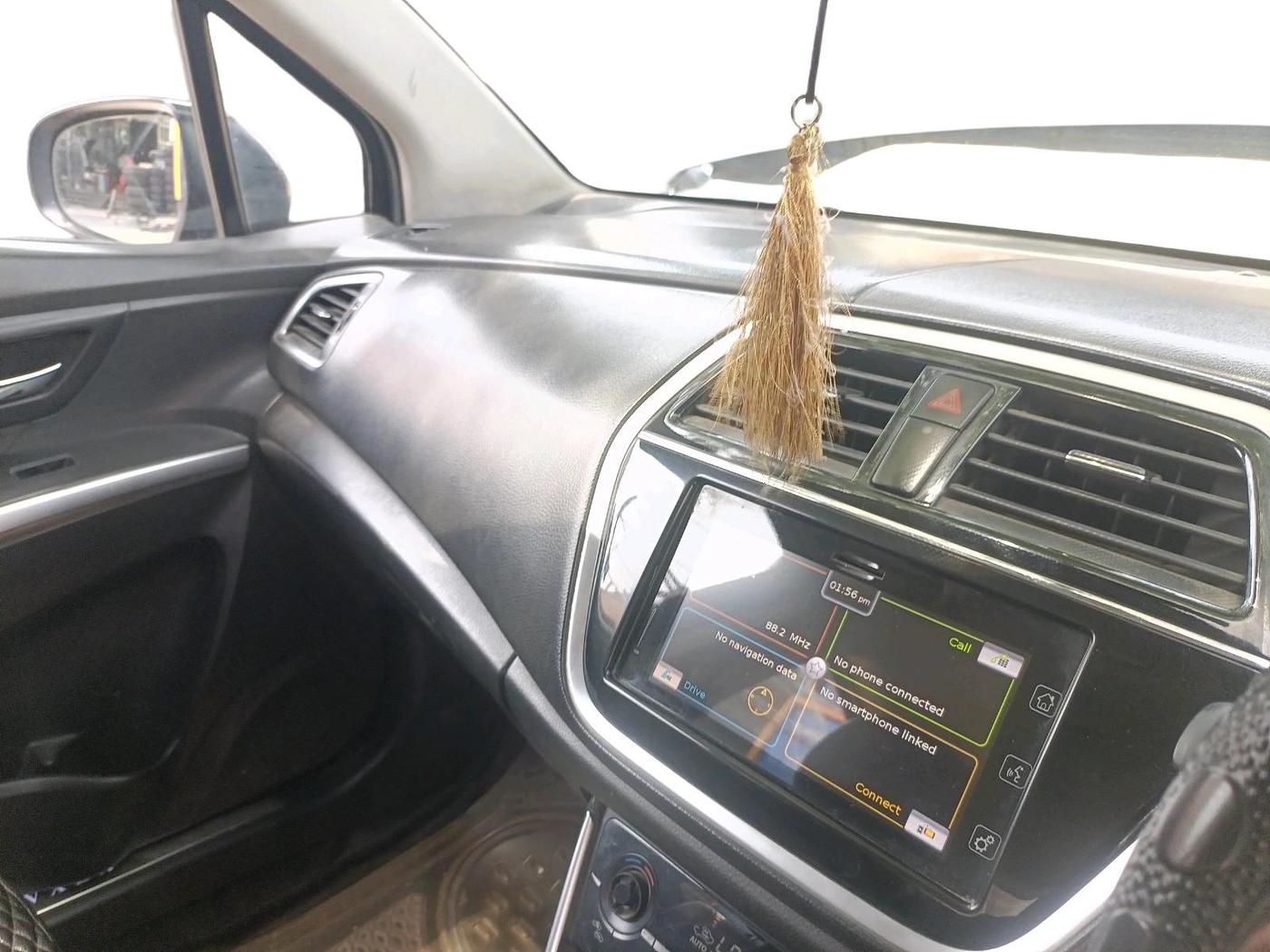2018 Maruti S Cross ZETA 1.3, Diesel, Manual, 1,36,802 km, interior