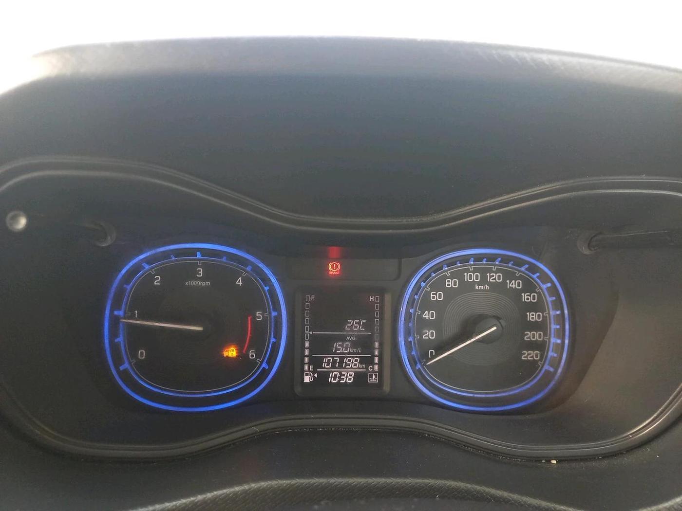 2017 Maruti Vitara Brezza ZDI PLUS, Diesel, Manual, 1,07,198 km, interior