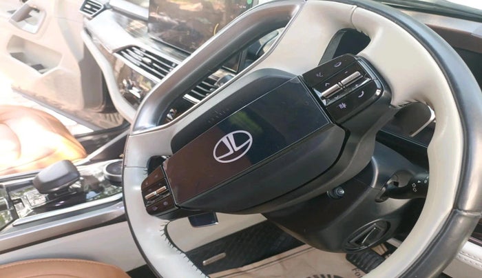 2023 Tata Safari Accomplished Plus AT, Diesel, Automatic, 75,428 km, interior