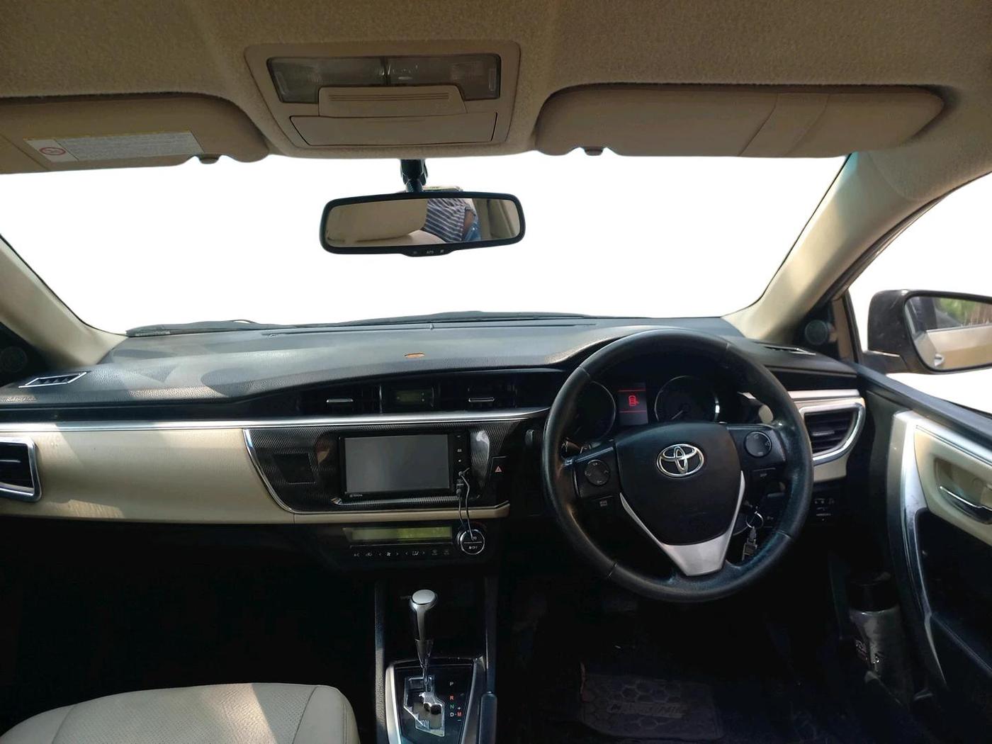 2015 Toyota Corolla Altis G CVT PETROL, Petrol, Automatic, 79,313 km, interior