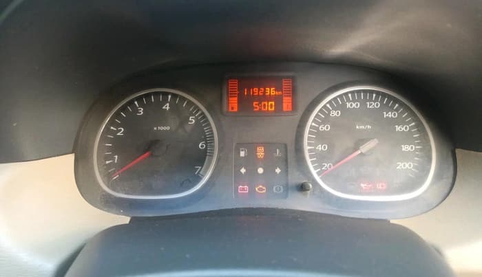 2012 Renault Duster 110 PS RXZ DIESEL, Diesel, Manual, 1,19,236 km, interior
