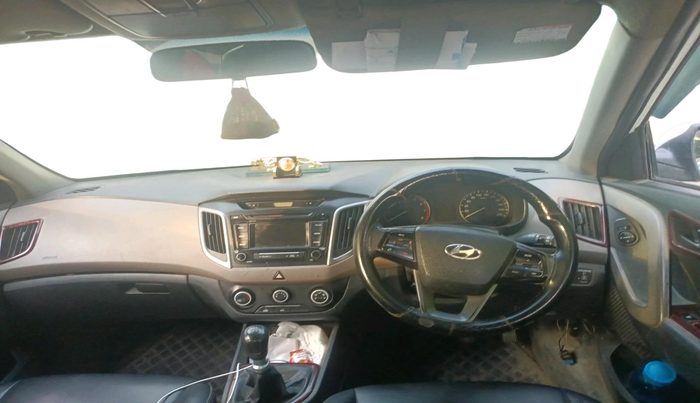 2017 Hyundai Creta E PLUS 1.6 PETROL, Petrol, Manual, 1,32,700 km, interior