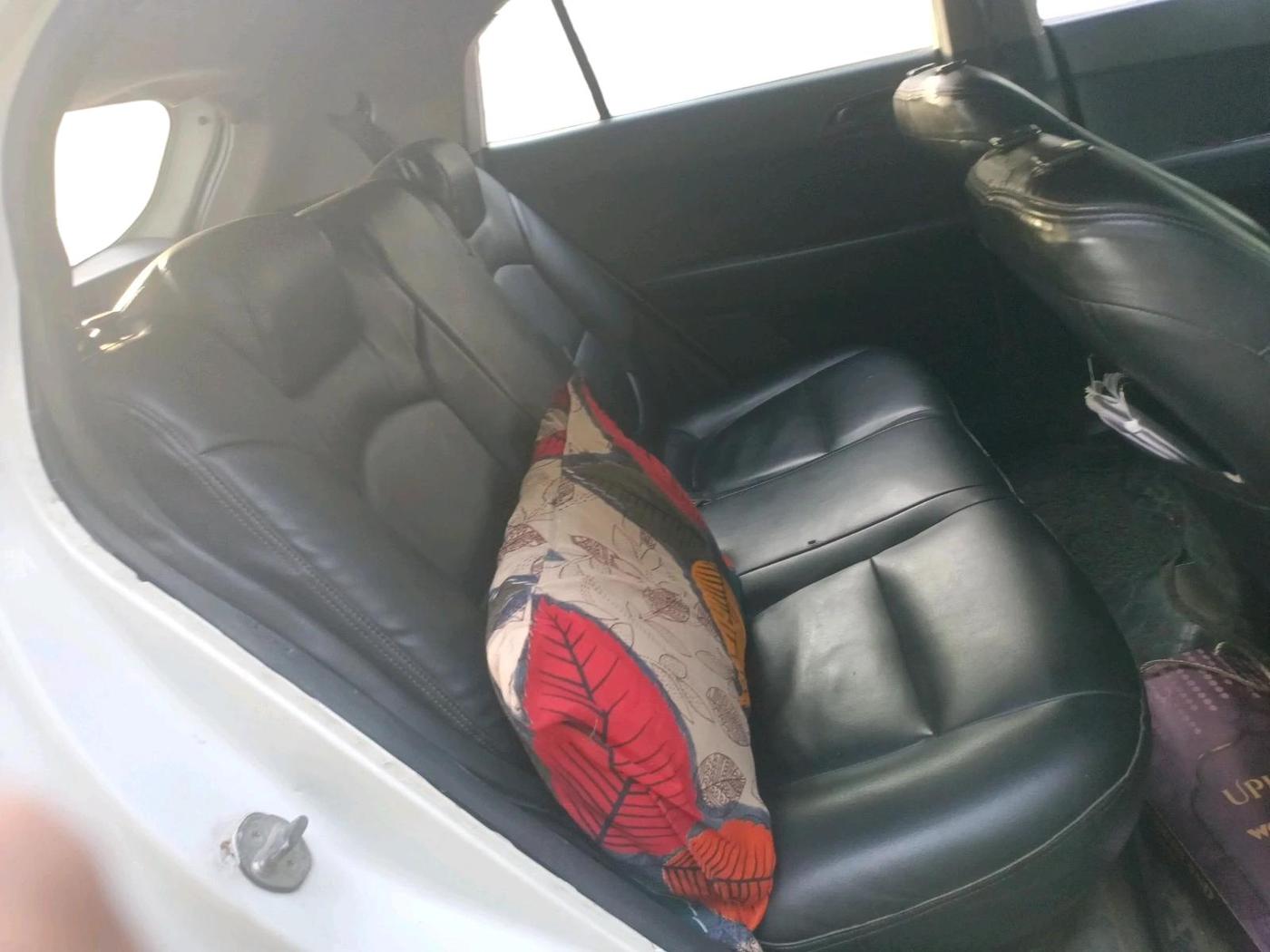 2017 Hyundai Creta E PLUS 1.6 PETROL, Petrol, Manual, 1,32,700 km, interior
