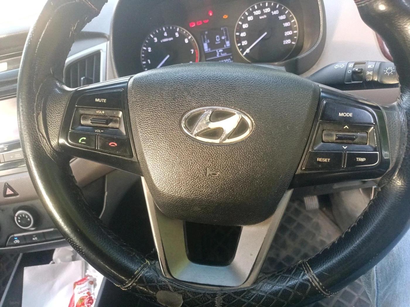 2017 Hyundai Creta E PLUS 1.6 PETROL, Petrol, Manual, 1,32,700 km, interior