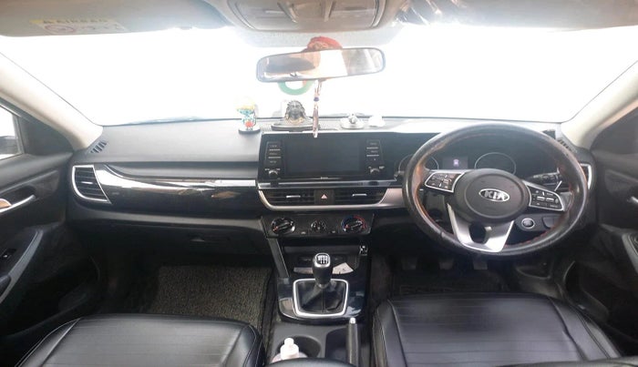 2020 KIA SELTOS HTK PLUS 1.5, Petrol, Manual, 46,288 km, interior