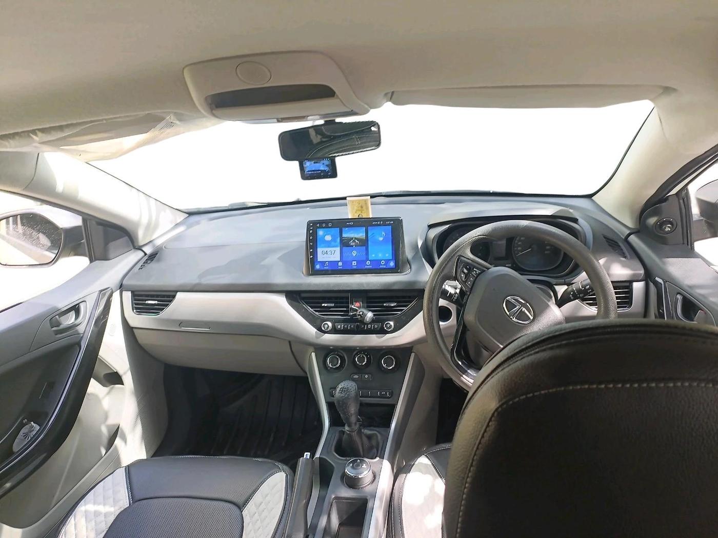 2019 Tata NEXON XM DIESEL, Diesel, Manual, 1,28,899 km, interior