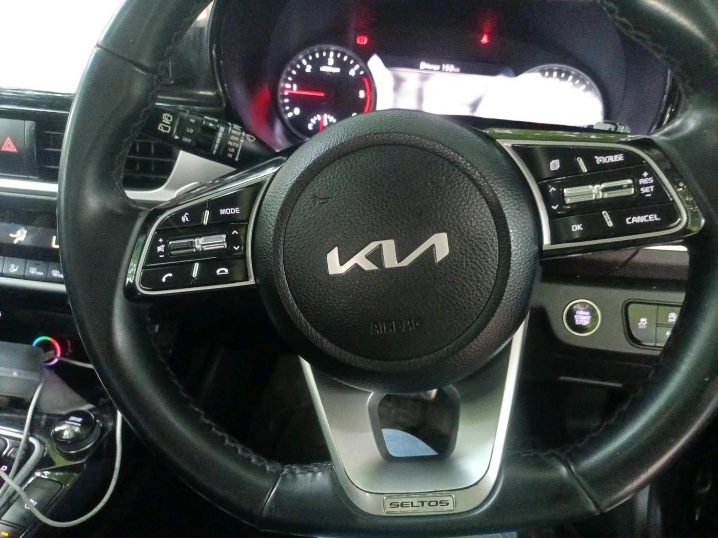 2023 KIA SELTOS X LINE 1.5 DIESEL AT, Diesel, Automatic, 99,934 km, interior