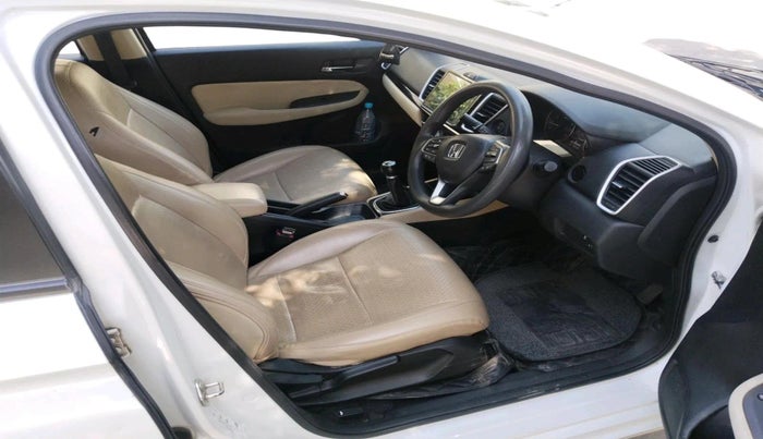 2023 Honda City 1.5L I-VTEC V, Petrol, Manual, 50,674 km, interior