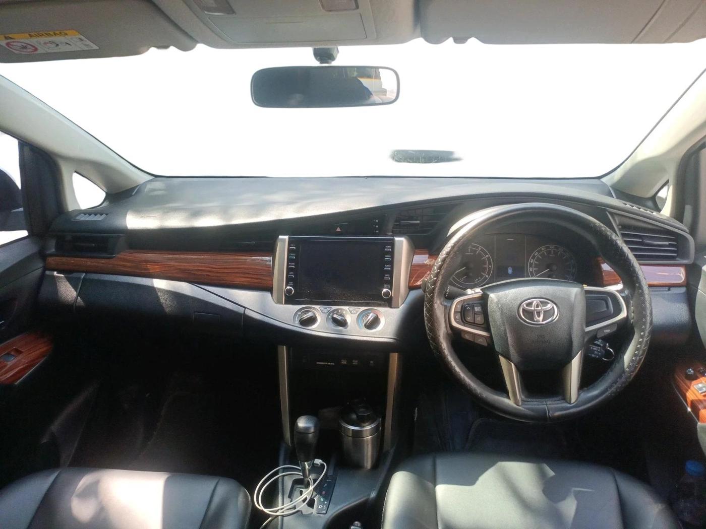 2022 Toyota Innova Crysta 2.7 GX AT 7 STR, Petrol, Automatic, 75,750 km, interior