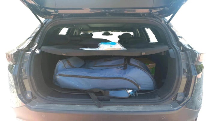 2022 Tata Harrier XZA PLUS 2.0L, Diesel, Automatic, 36,301 km, exterior