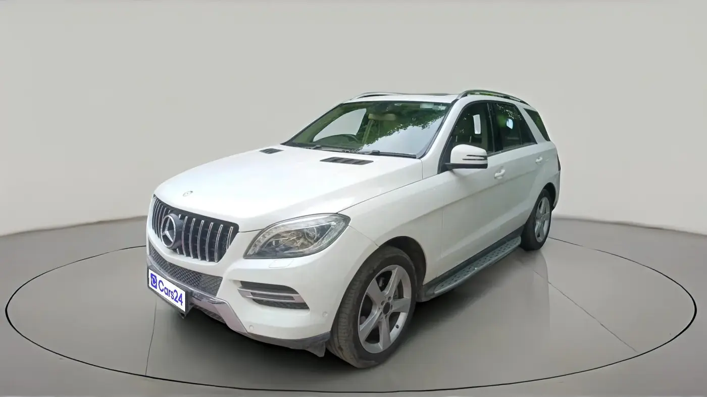 2015 Mercedes Benz Ml Class 350 CDI, Diesel, Automatic, 1,45,367 km, exterior