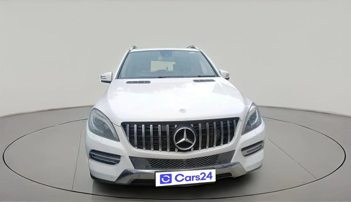 2015 Mercedes Benz Ml Class 350 CDI, Diesel, Automatic, 1,45,367 km, exterior