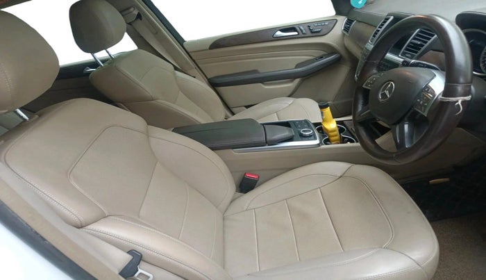 2015 Mercedes Benz Ml Class 350 CDI, Diesel, Automatic, 1,45,367 km, interior