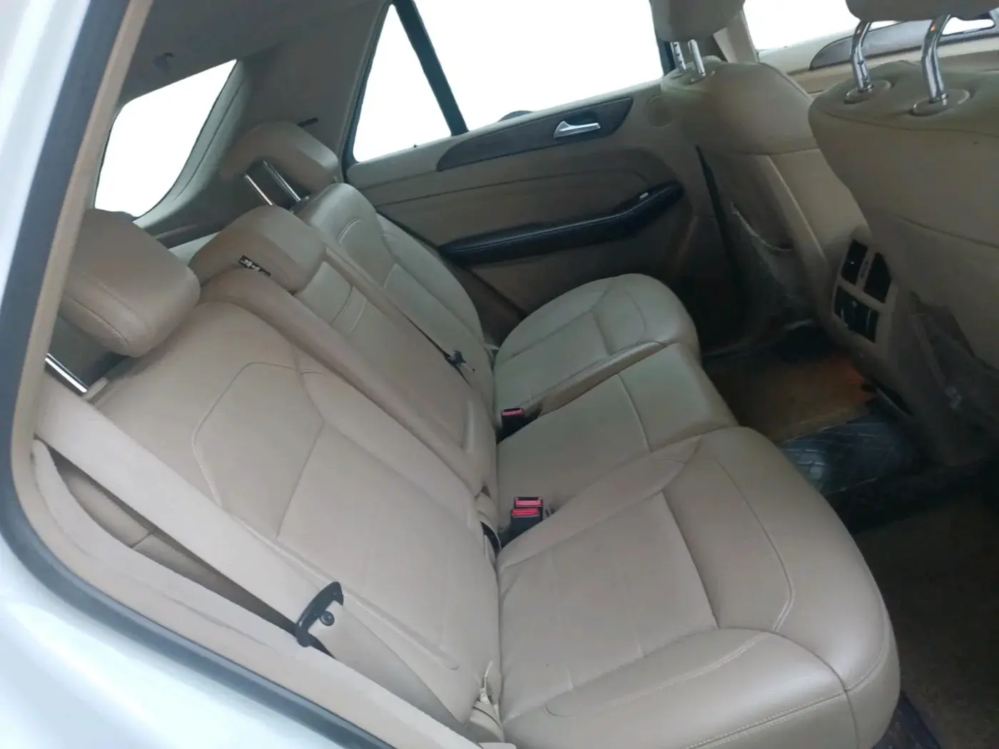 2015 Mercedes Benz Ml Class 350 CDI, Diesel, Automatic, 1,45,367 km, interior