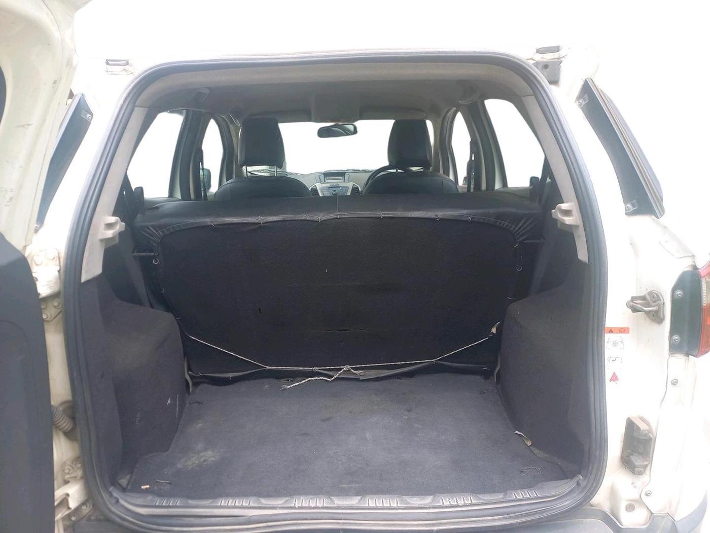 2013 Ford Ecosport AMBIENTE 1.5L DIESEL, Diesel, Manual, 1,64,122 km, exterior