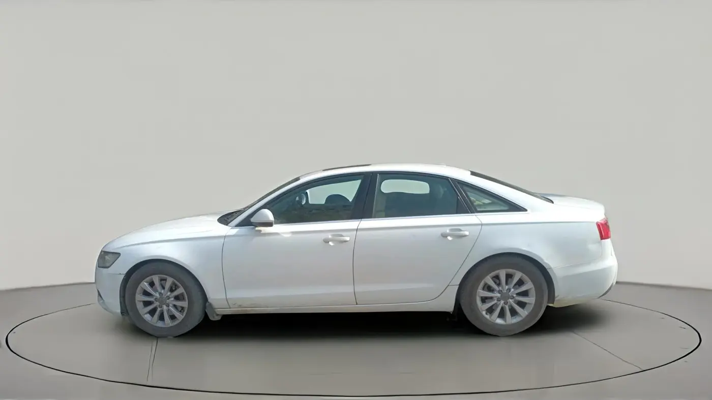 2012 Audi A6 2.0 TDI PREMIUM, Diesel, Automatic, 1,12,395 km, exterior