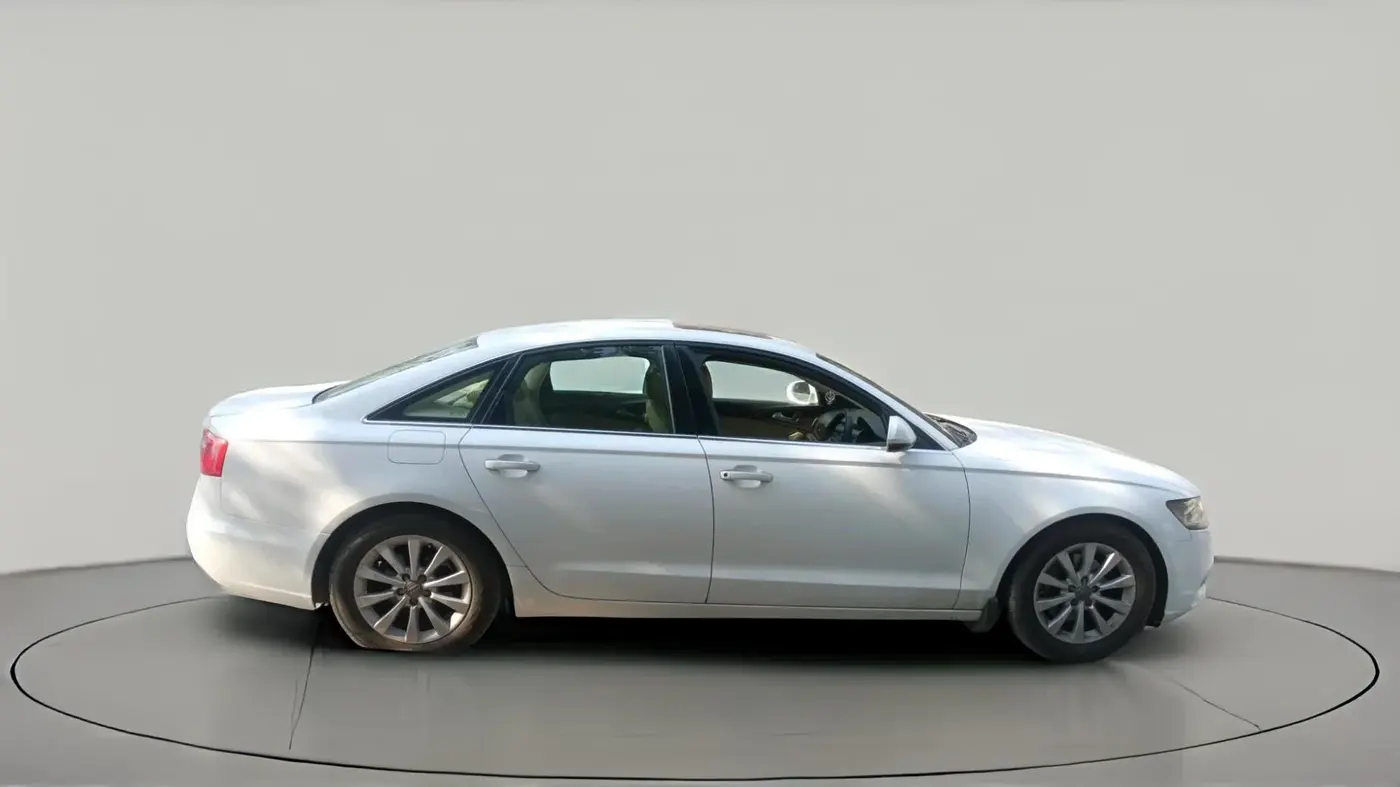 2012 Audi A6 2.0 TDI PREMIUM, Diesel, Automatic, 1,12,395 km, exterior