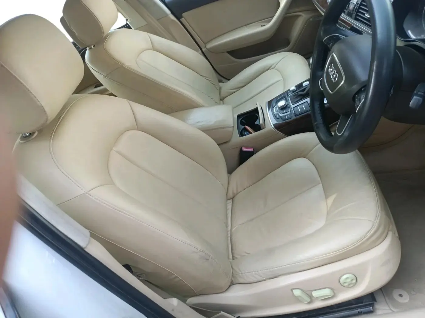2012 Audi A6 2.0 TDI PREMIUM, Diesel, Automatic, 1,12,395 km, interior