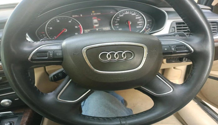 2012 Audi A6 2.0 TDI PREMIUM, Diesel, Automatic, 1,12,395 km, interior