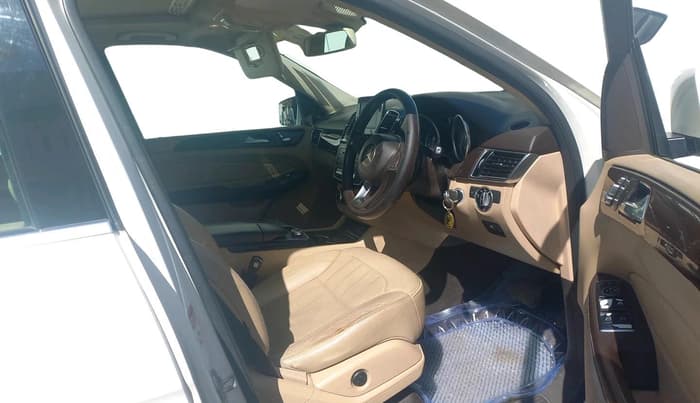 2016 Mercedes Benz GLE 250 D4 MATIC, Diesel, Automatic, 1,84,705 km, interior