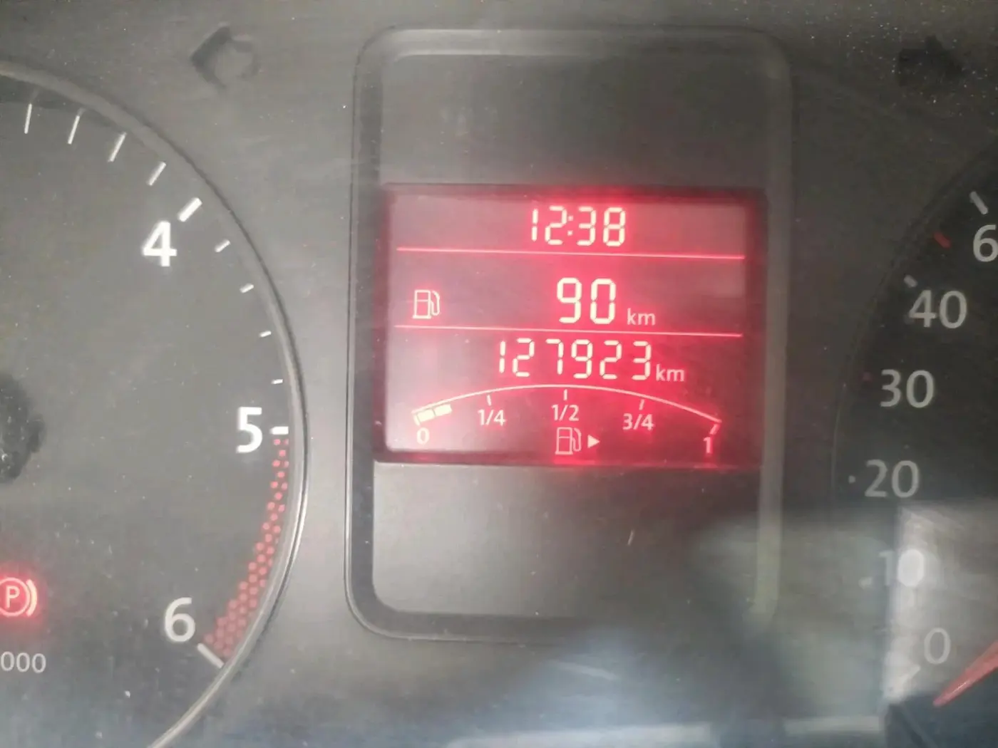 2011 Volkswagen Polo TRENDLINE 1.2L DIESEL, Diesel, Manual, 1,27,923 km, interior