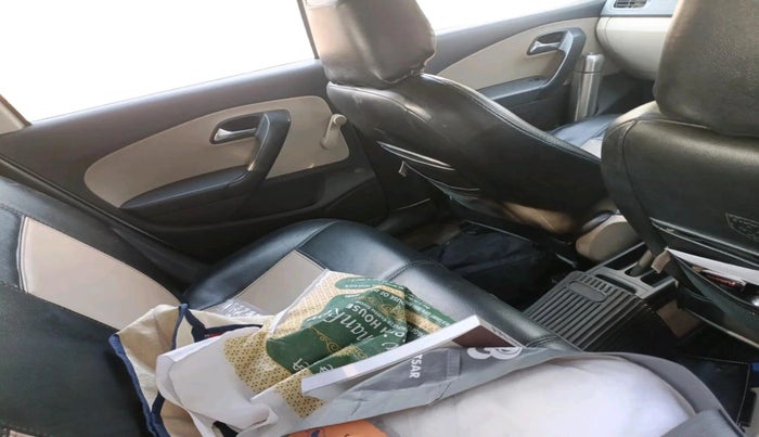 2011 Volkswagen Polo TRENDLINE 1.2L DIESEL, Diesel, Manual, 1,27,923 km, interior