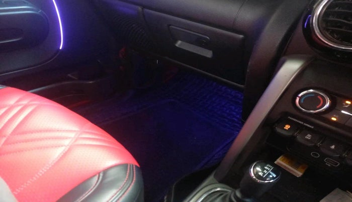 2024 Mahindra Thar LX D 4WD AT CONVERTIBLE, Diesel, Automatic, 12,123 km, interior