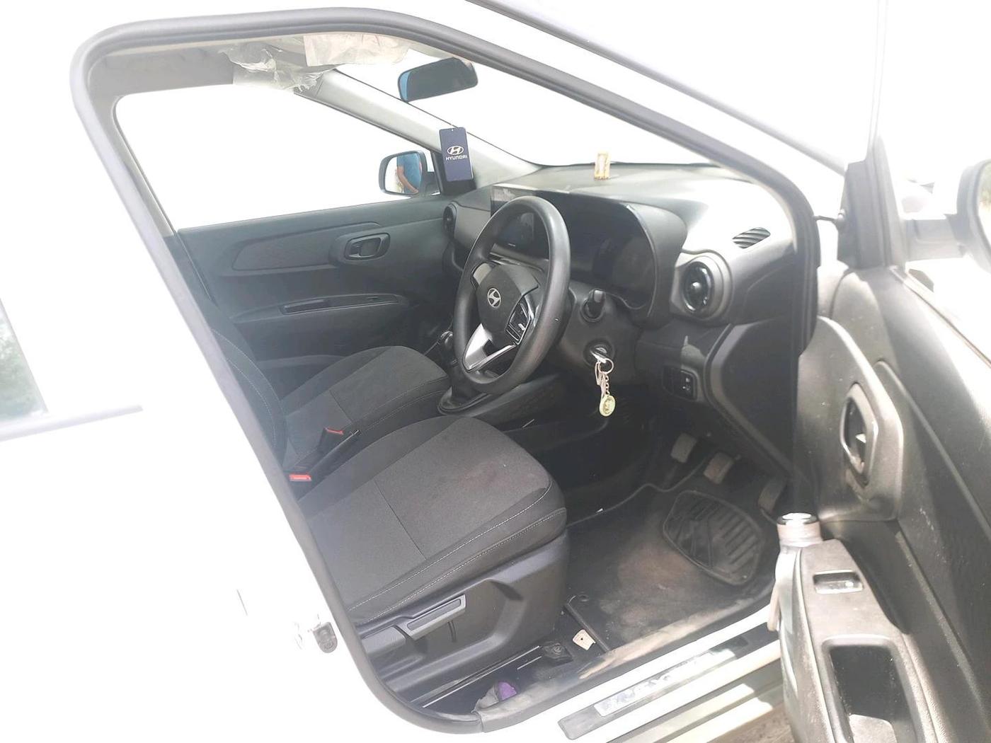 2024 Hyundai EXTER EX 1.2 MT, Petrol, Manual, 25,000 km, interior