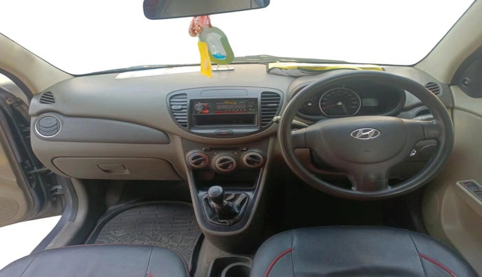 2013 Hyundai i10 ERA 1.1, Petrol, Manual, 74,250 km, interior