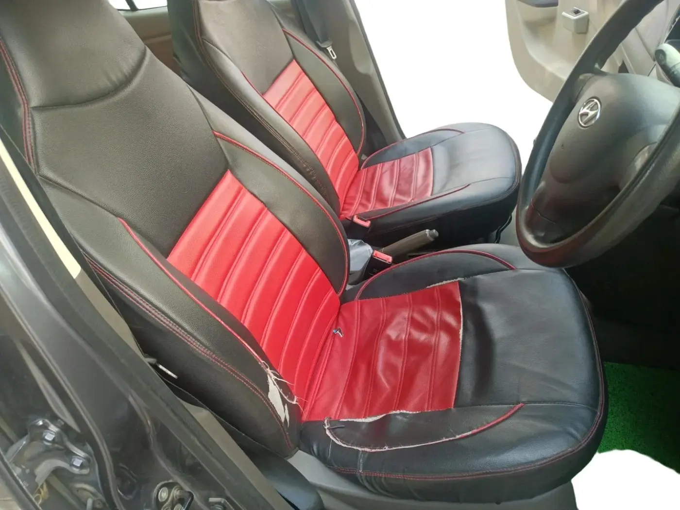 2013 Hyundai i10 ERA 1.1, Petrol, Manual, 74,250 km, interior