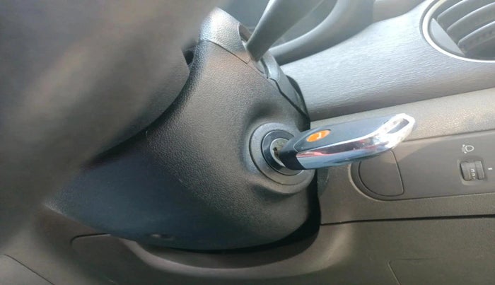 2013 Hyundai i10 ERA 1.1, Petrol, Manual, 74,250 km, interior