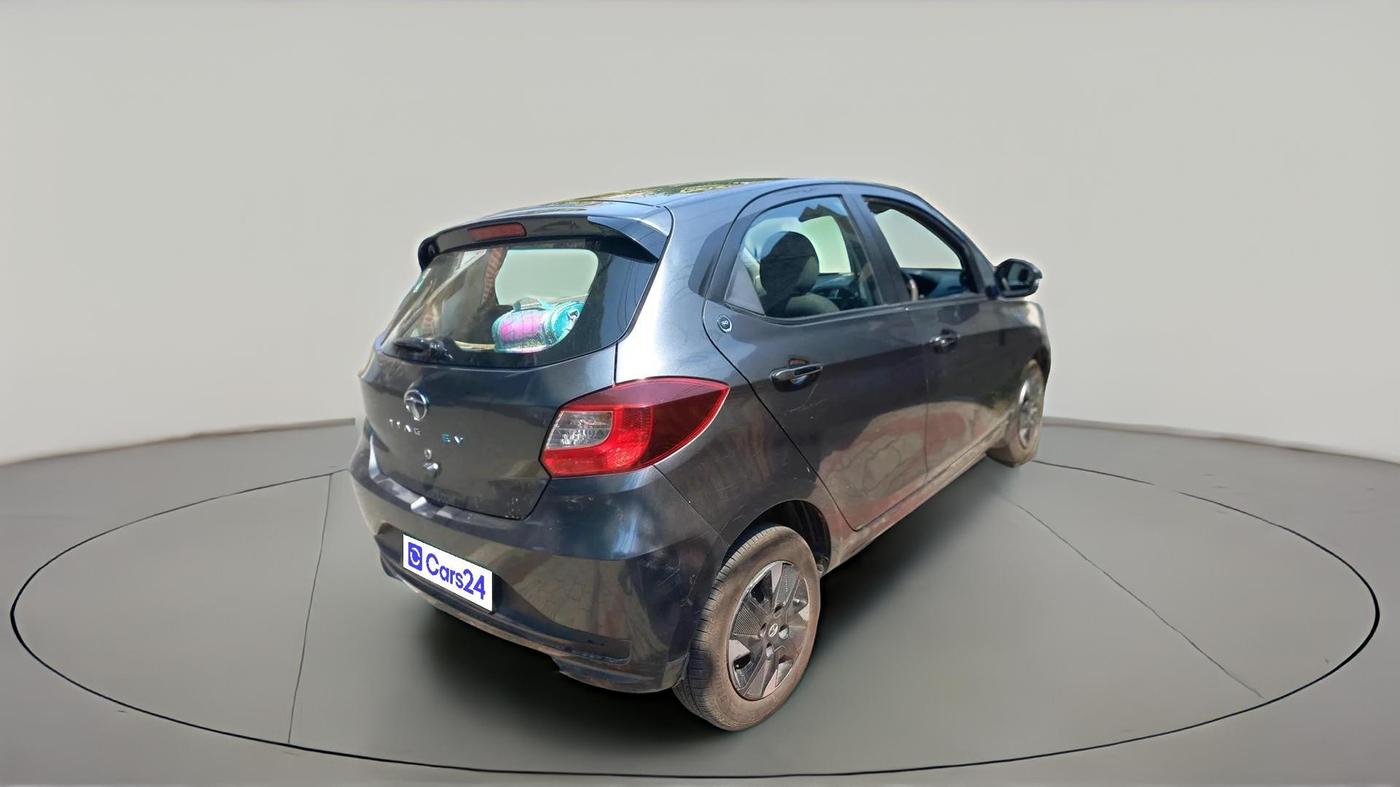2023 Tata TIAGO EV XZ PLUS LONG RANGE, Electric, Automatic, 50,843 km, exterior