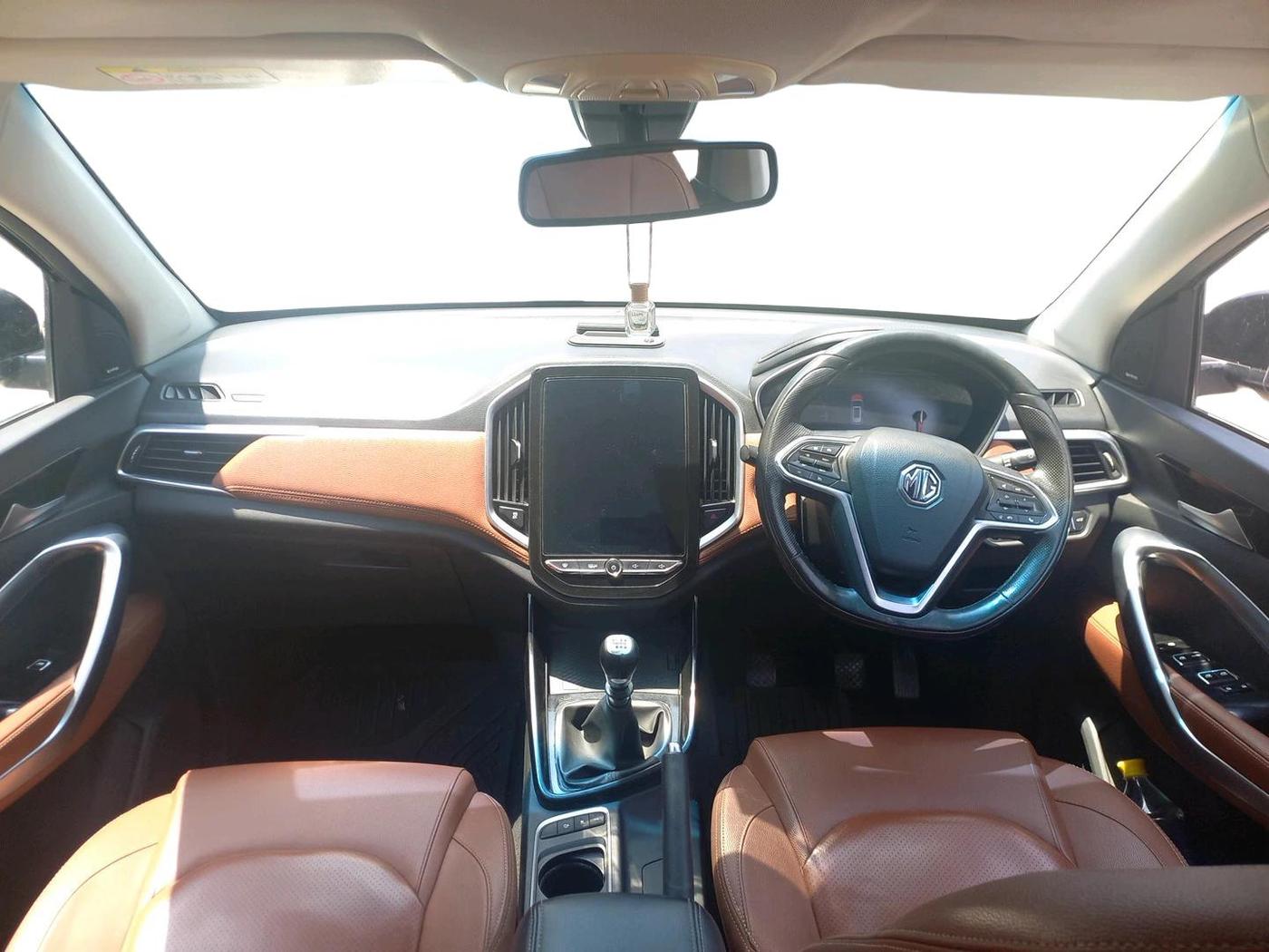 2022 MG HECTOR PLUS SHARP 2.0 DIESEL TURBO MT 6-STR, Diesel, Manual, 77,913 km, interior