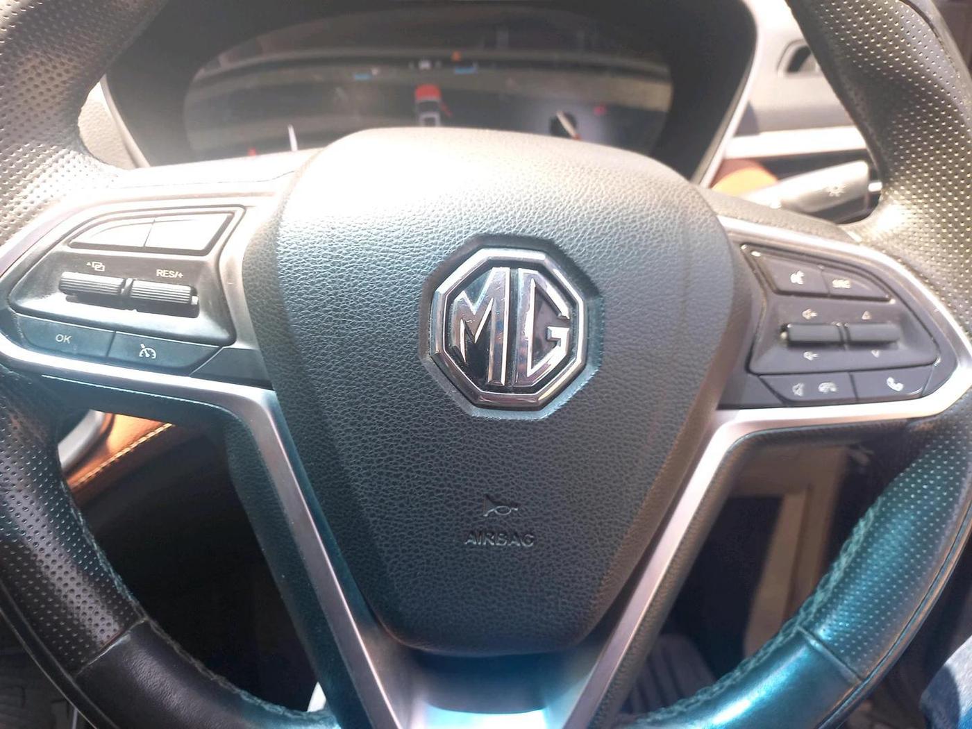 2022 MG HECTOR PLUS SHARP 2.0 DIESEL TURBO MT 6-STR, Diesel, Manual, 77,913 km, interior
