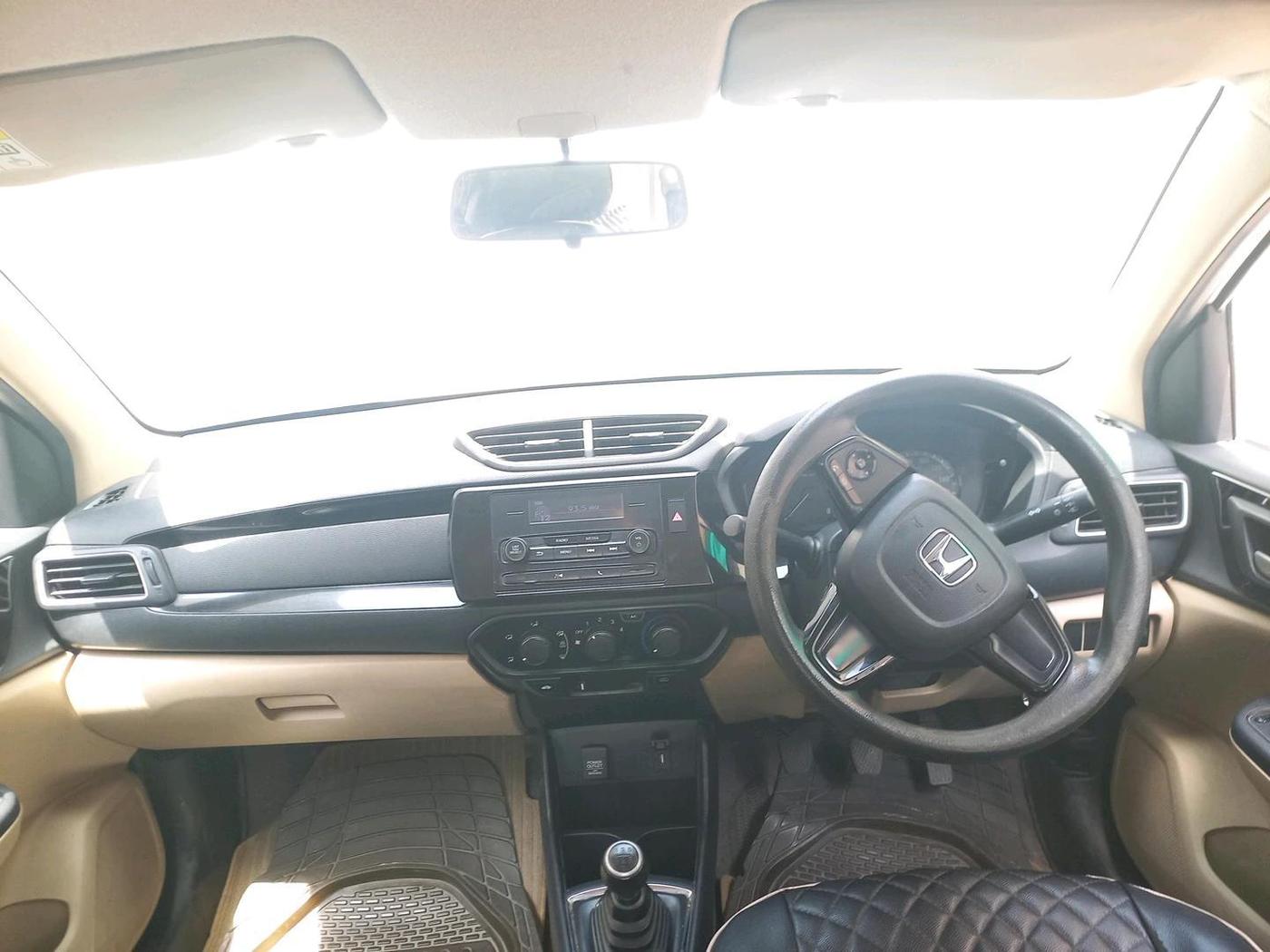 2019 Honda Amaze 1.2L I-VTEC S, Petrol, Manual, 66,614 km, interior