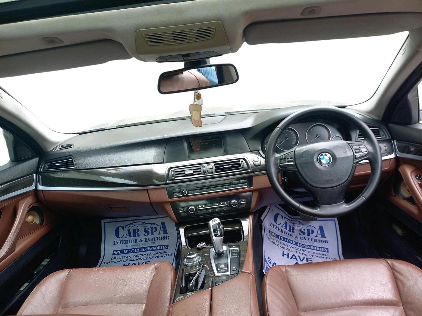 2012 BMW 5 Series 520D 2.0, Diesel, Automatic, 1,05,249 km, interior