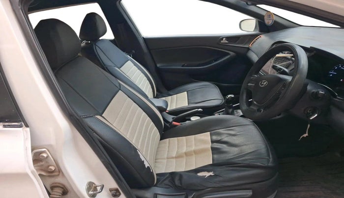 2017 Hyundai Elite i20 ASTA 1.2 DUAL TONE, Petrol, Manual, 97,990 km, interior