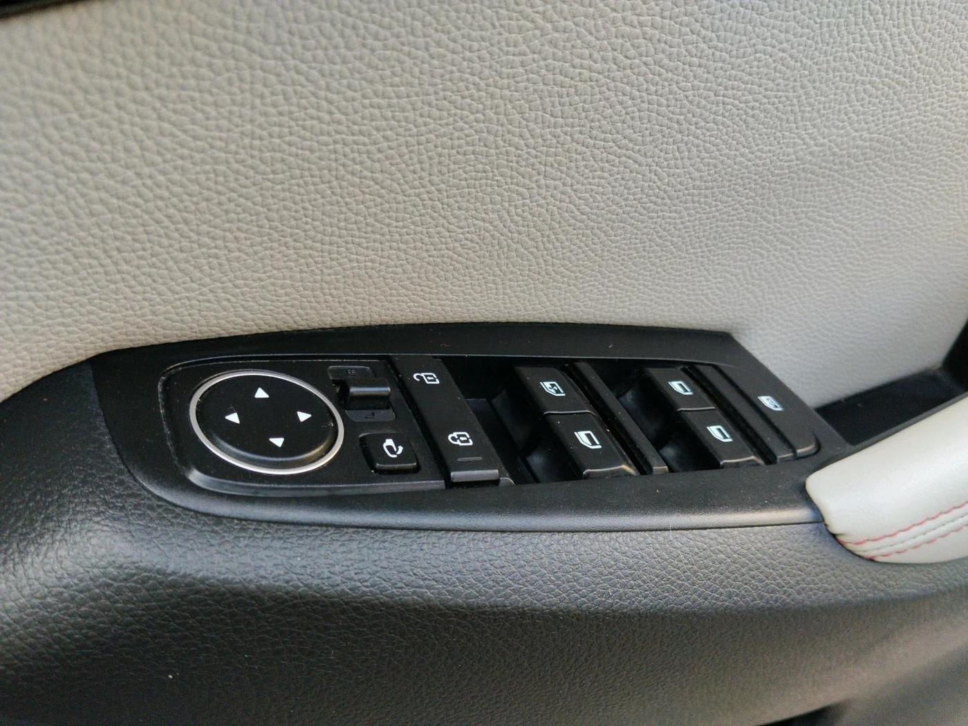 2021 KIA SELTOS GTX (O) 1.4 PETROL, Petrol, Manual, 38,995 km, interior