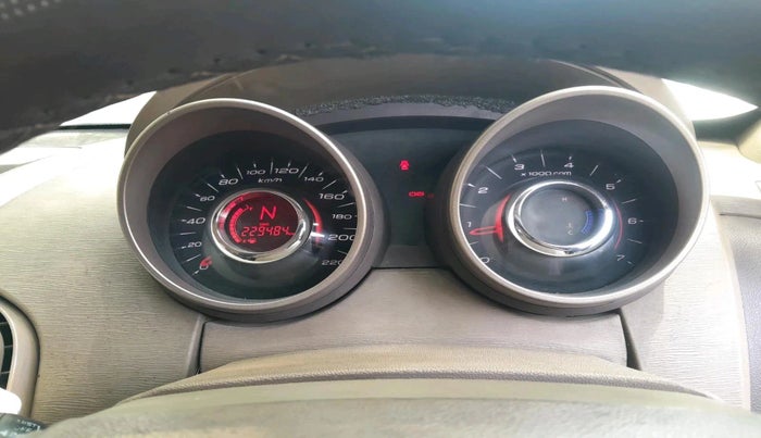 2012 Mahindra XUV500 W8, Diesel, Manual, 2,29,484 km, interior