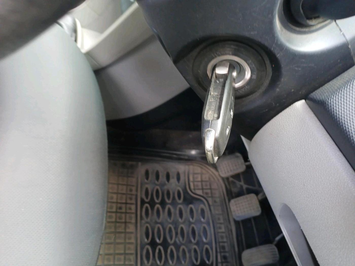 2018 Tata Tiago XZ PETROL, Petrol, Manual, 76,253 km, interior