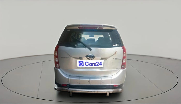 2014 Mahindra XUV500 W6, Diesel, Manual, 93,935 km, exterior